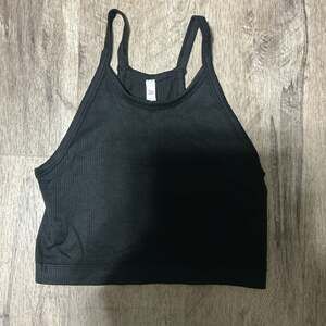 Juniors' SO Seamless High Neck Ribbed Crop Top Cami